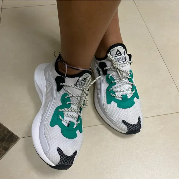 Reebok Sole Fury 00 Retro Running Shoes Women's White/Green size 8.5