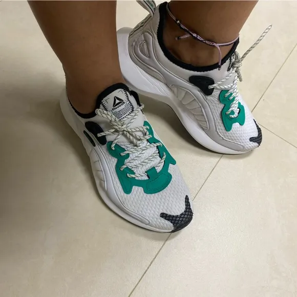 Reebok Sole Fury 00 Retro Running Shoes Women's White/Green size 8.5