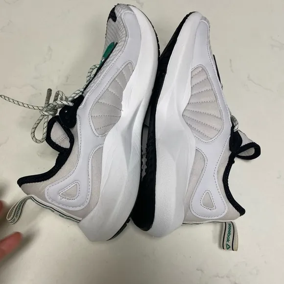 Reebok Sole Fury 00 Retro Running Shoes Women's White/Green size 8.5