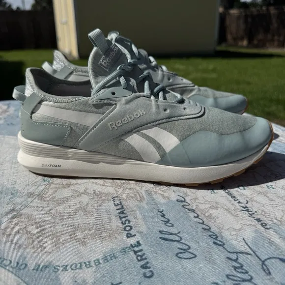 Reebok Spark Run Seaside Grey Chalk Women's 9 GY8873 Lace Up Shoes Athleisure