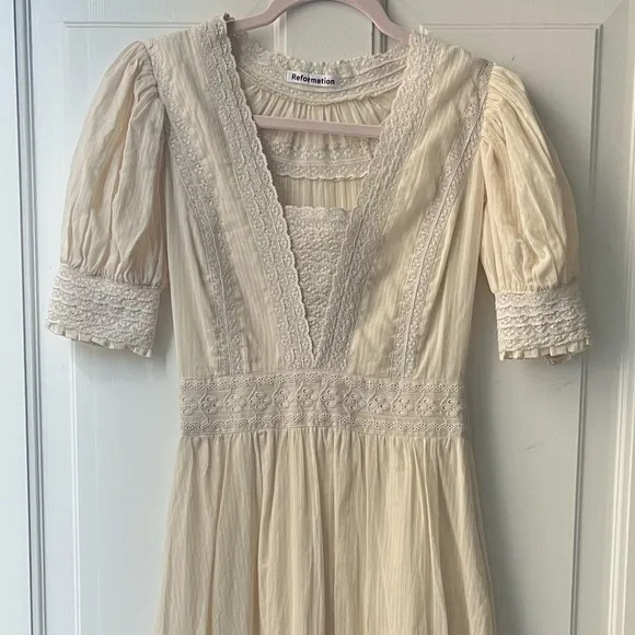 Reformation Betsie Lace Organic Cotton Midi Dress
