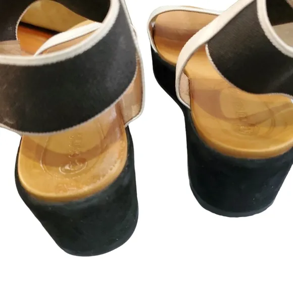 Reg $175 Corso Como black and white leather upperplatform sandals size 6…