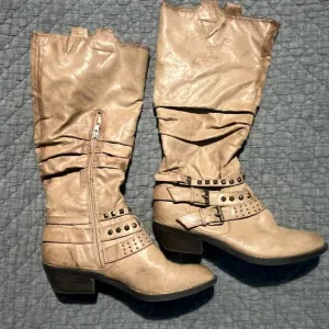 Report Signature Tan Tall Heeled Boots with Chunky Heel and Straps SZ 9 Western
