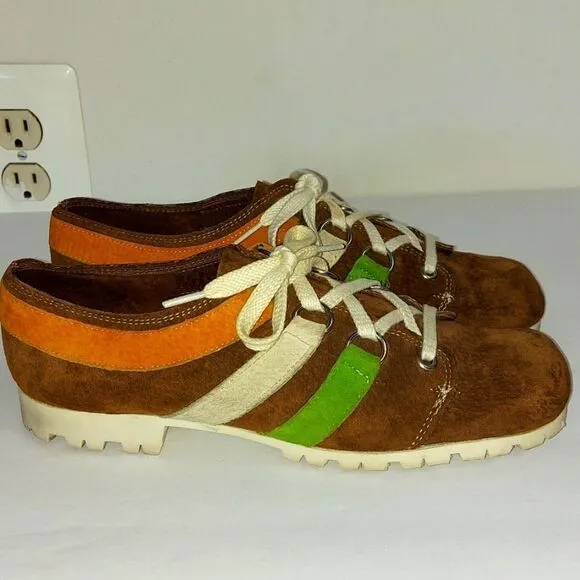 Retro 1970's Hush Puppies Wolverines Brown Suede Shoes Sz 8.5