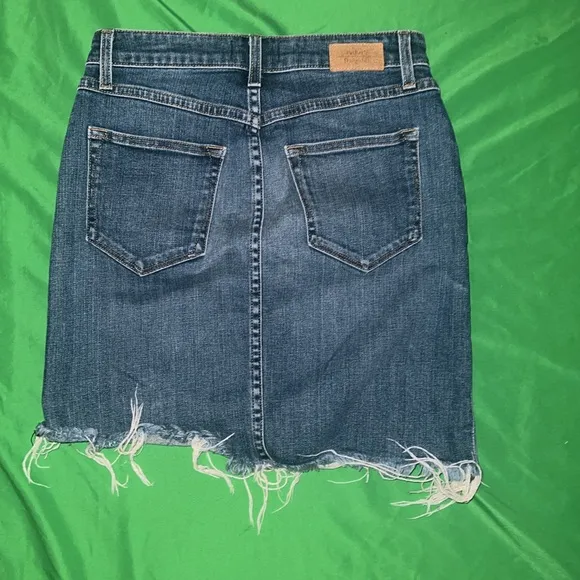 REVOLVE Father’s Daughter High Rise Riley Denim Distressed Skirt size 26