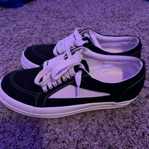Rick Owen’s vans