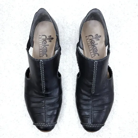RIEKER Mirjam Cut-Out Leather Ankle Bootie