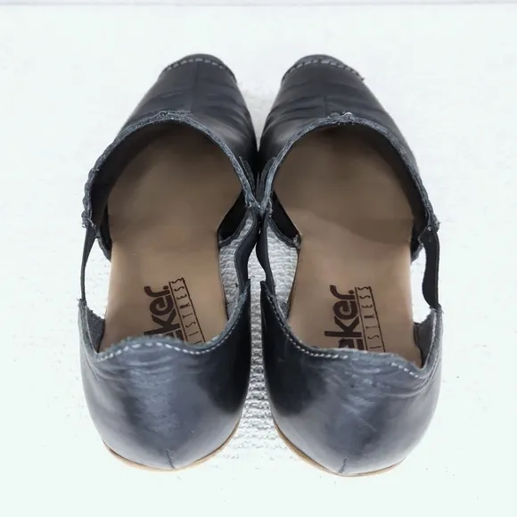 RIEKER Mirjam Cut-Out Leather Ankle Bootie