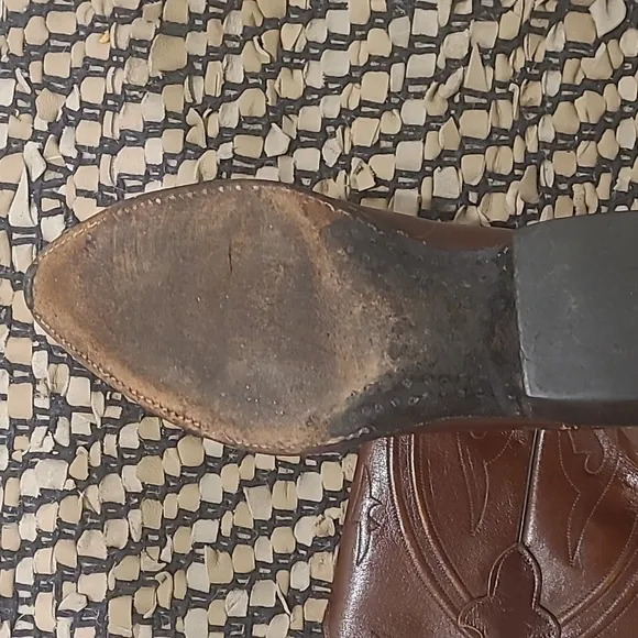 RIOS OF MERCEDES BROWN LEATHER POINTED TOE COWBOY BOOTS