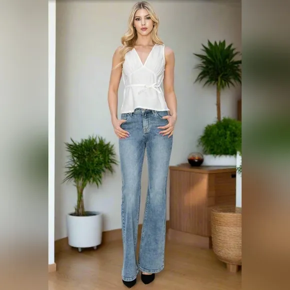 RISEN Classic Mid-Rise Blue Jeans Slim Traditional Bootcut Wide Hem Denim Pants