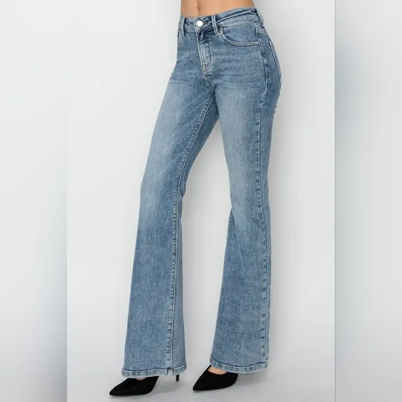 RISEN Classic Mid-Rise Blue Jeans Slim Traditional Bootcut Wide Hem Denim Pants