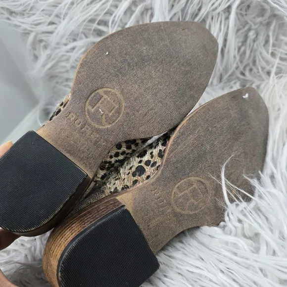 Roper Leopard Print Ankle Boots 7