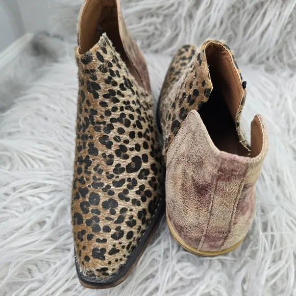 Roper Leopard Print Ankle Boots 7