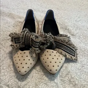 Rothy's Tuxedo Mary Janes Size 9