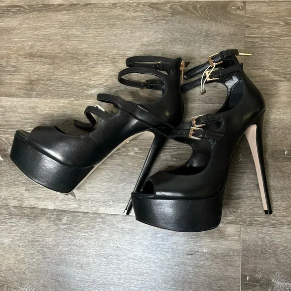 Ruthie Davis | Davis Ankle Strap Platform Sandlas In Glitter Size 38 NEW