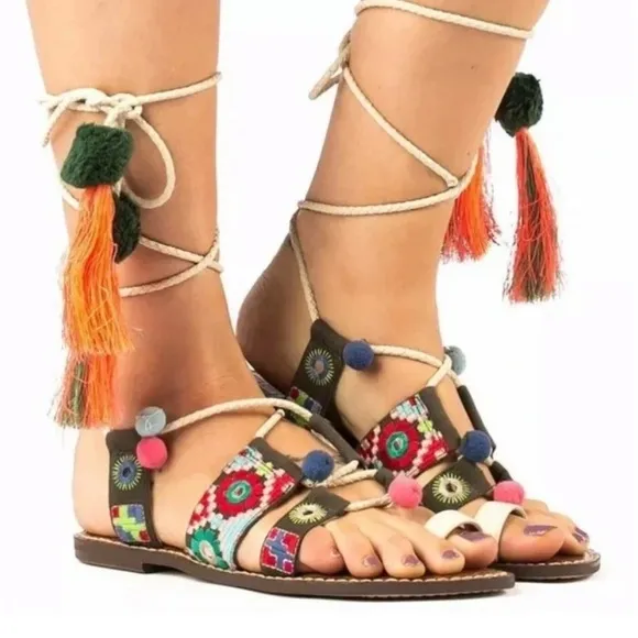 Sam Edelman boho tasseled Gretchen Sandals