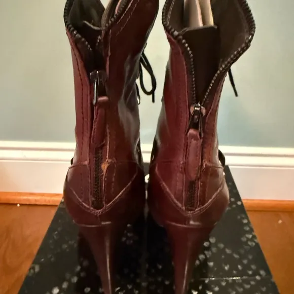 Sam Edelman Women's Burgundy Lace-Up Boots