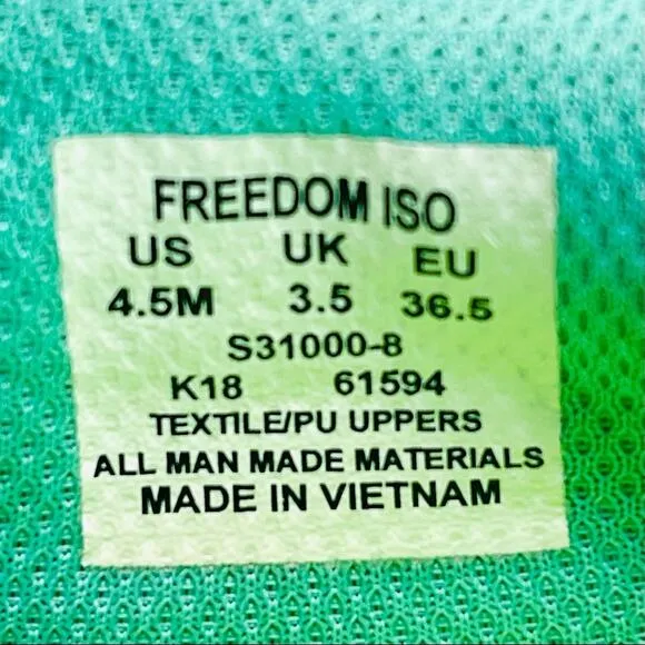 SAUCONY EVERUN FREEDOM ISO FIT GREEN &amp; GRAY RUNNING SHOES ATHLEISURE SNEAKERS