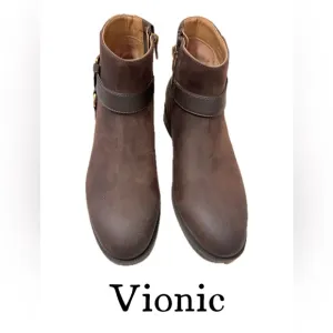 SB17 Women’s Vionic Rhiannon Brown Ankle BootsSize 6M