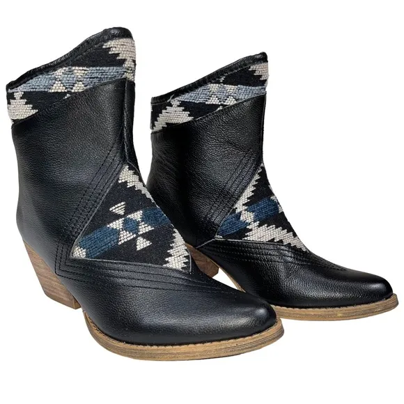 Sbicca | Women’s‎ 7 | Aztec Print Ankle Bootie Shootie Vintage Collection