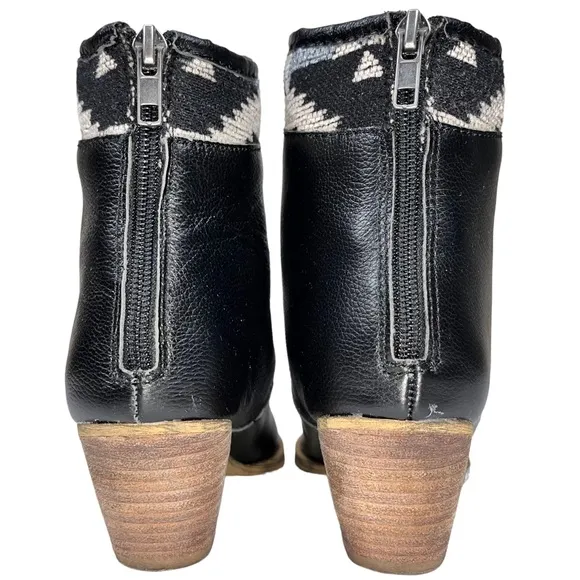 Sbicca | Women’s‎ 7 | Aztec Print Ankle Bootie Shootie Vintage Collection