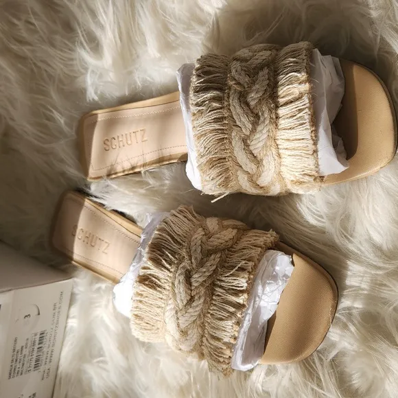 SCHUTZ Adelia Flat Straw Slide Sandals size 8.5 new with tag