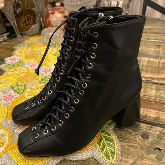 Schutz Black Leather Kika Lace-Up side Zipper Ankle Boots