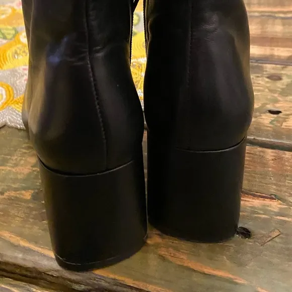 Schutz Black Leather Kika Lace-Up side Zipper Ankle Boots