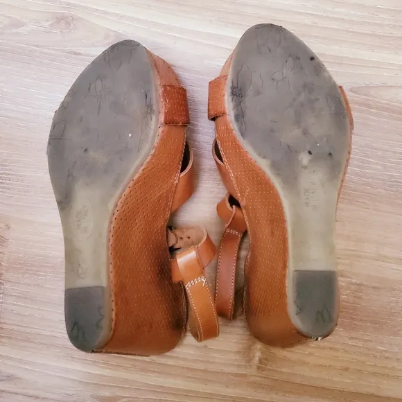 Sempre Di leather platform sandals