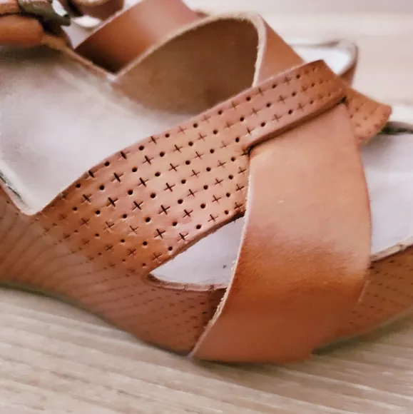 Sempre Di leather platform sandals