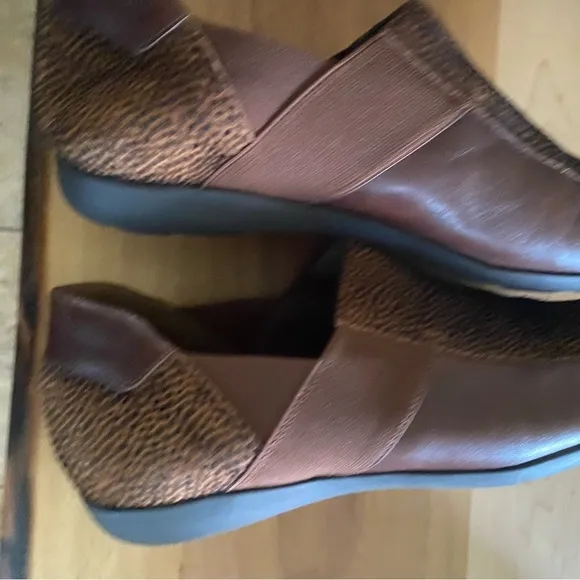 Sesto Meucci ItalyGeneva Embossed Cheetah Print Leather Slip On Cognac Shoes 7