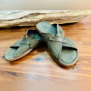 Size 10 (43) Versace V Italia green sandals slides preppy old money festival