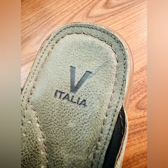 Size 10 (43) Versace V Italia green sandals slides preppy old money festival