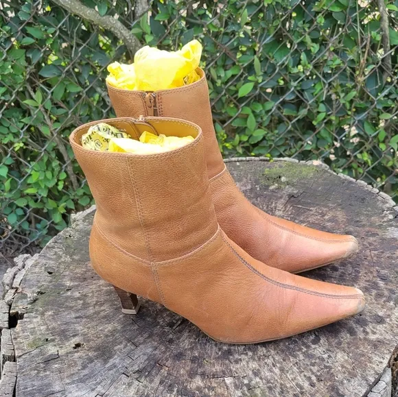 Size 10 Side Zip Point Toe Stiletto Heeled Classic Boots