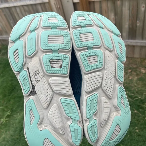 Size 11- Men’s Hoka One One Bondi 7 Wide Real Teal Outer Space