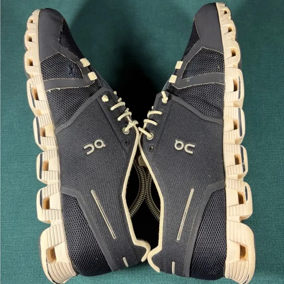 Size 11 - Men’s On Cloud 5 Denim blue shoes