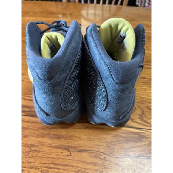 Size 11.5 - Air Jordan 13 Retro Squadron Blue