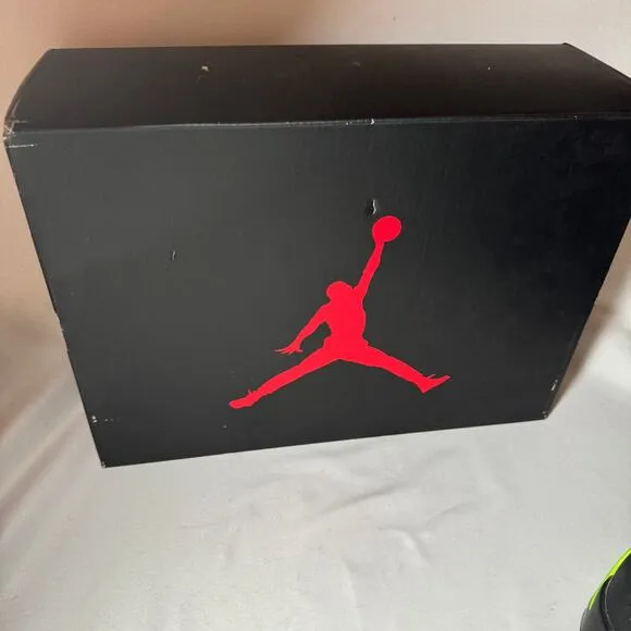 Size 11.5 - Nike Air Jordan 6 Retro Electric Green Men's Shoes