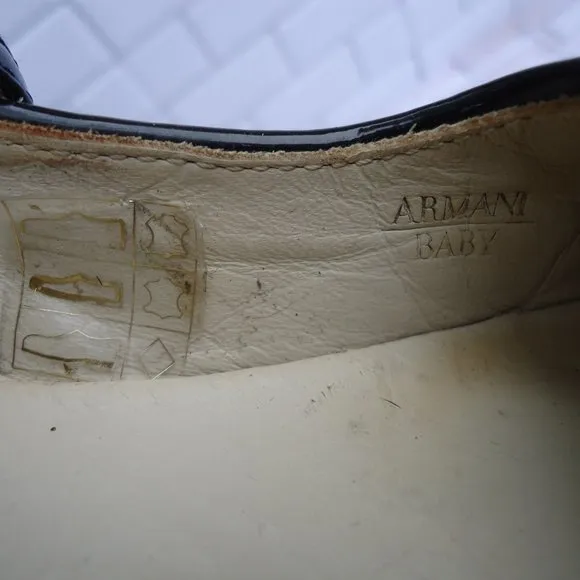 SIZE 24. Armani baby Mary Janes navy patent leather shoes.