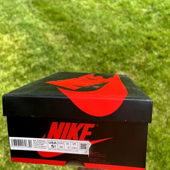 Size 5.5 - Nike Air Jordan 1 Retro High OG GS Royal Toe Men's Shoes - Ships Now