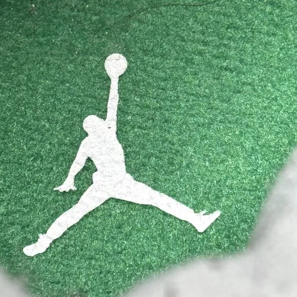 Size 7 - Nike Air Jordan 3 Retro GS Pine Green Men's Shoes