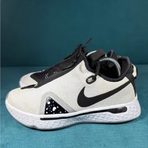 Size 8.5 - Men’s Nike PG 4 Oreo shoes
