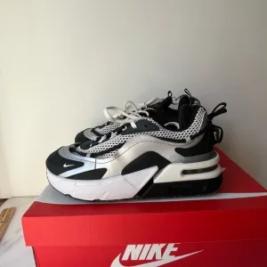 Size 8.5 - Nike Air Max Furyosa Silver Black 2021