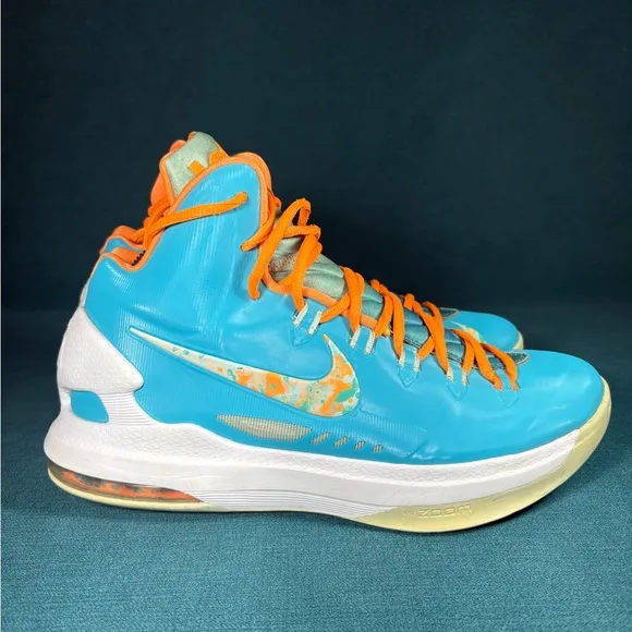 Size 9 - Men’s Nike KD 5 Easter multicolor shoes