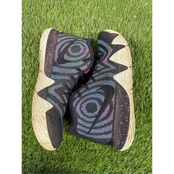 Size 9 - Nike Kyrie 4 80s - 943806-007 Basketball Sneakers