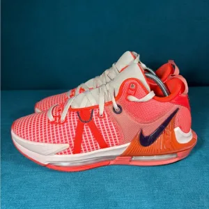 Size 9.5 - Men’s Nike LeBron Witness 7 Bright Crimson shoes