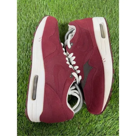 Size 9.5 *RARE* Nike Air Max 1 Tonal Pack “Team Red” (308866-601) 2011 Men’s  OG