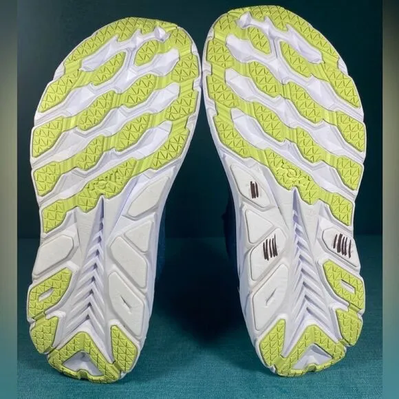 Size 10 - Men’s Hoka One Clifton 8 green shoes