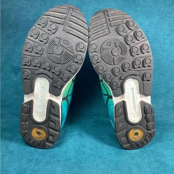 Size 6M/7.5Women - Adidas ZX Flux J green aqua shoes