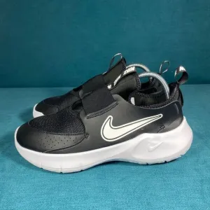 Size 7Y/8.5Women - Nike Flex Runner 3 Black shoes